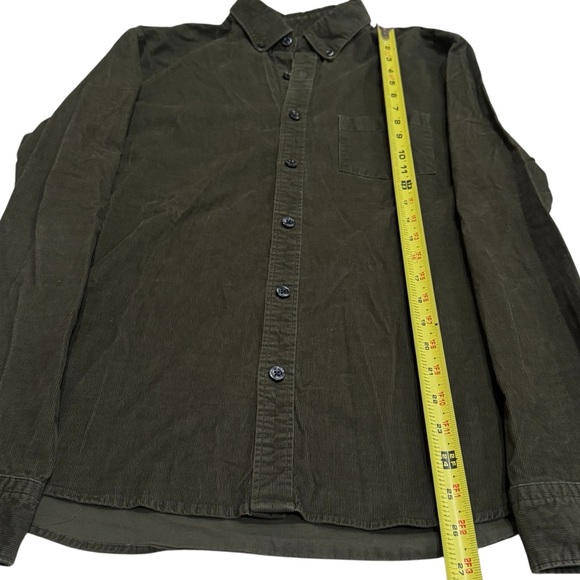 Express Green Long Sleeve Corduroy Buttonup Chic Capsule Outdoors Size M - Picture 10 of 10
